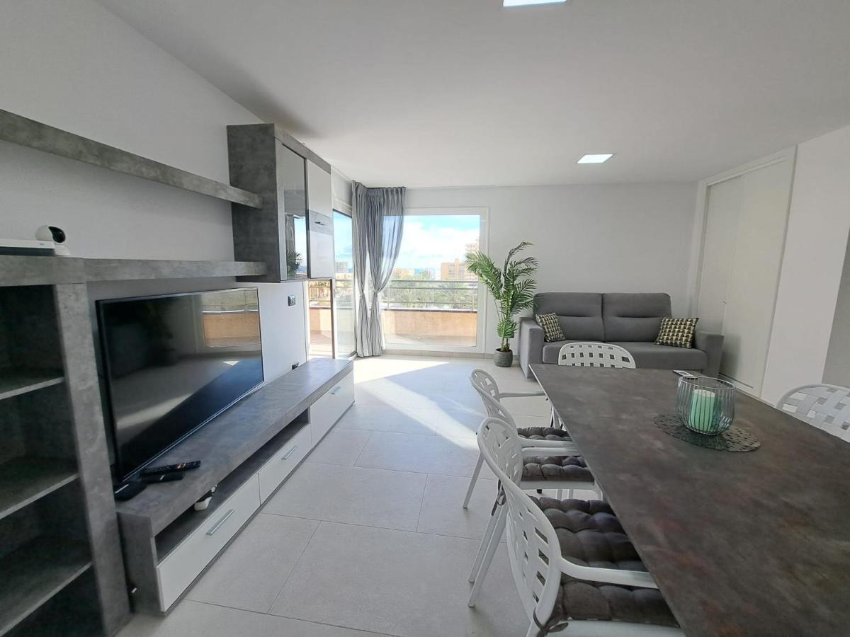 Newly Reformed 2 Bedroom Apartment In The Center Of Los Cristianos Los Cristianos  Exterior photo